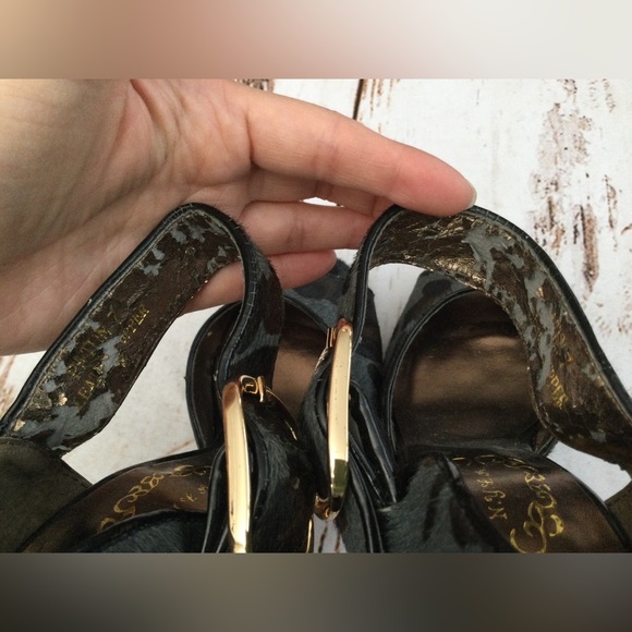 N.Y.L.A. PONY HAIR PLATFORM HEEL SIZE 7 - Picture 9 of 12